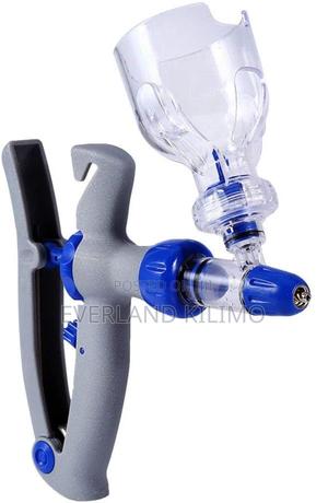 Non-Spill Automatic Vaccinator - main view