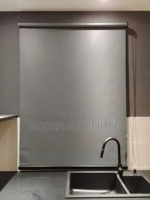 Elegant Blackout Roller Blinds – Easy to Clean, Stylish Durable