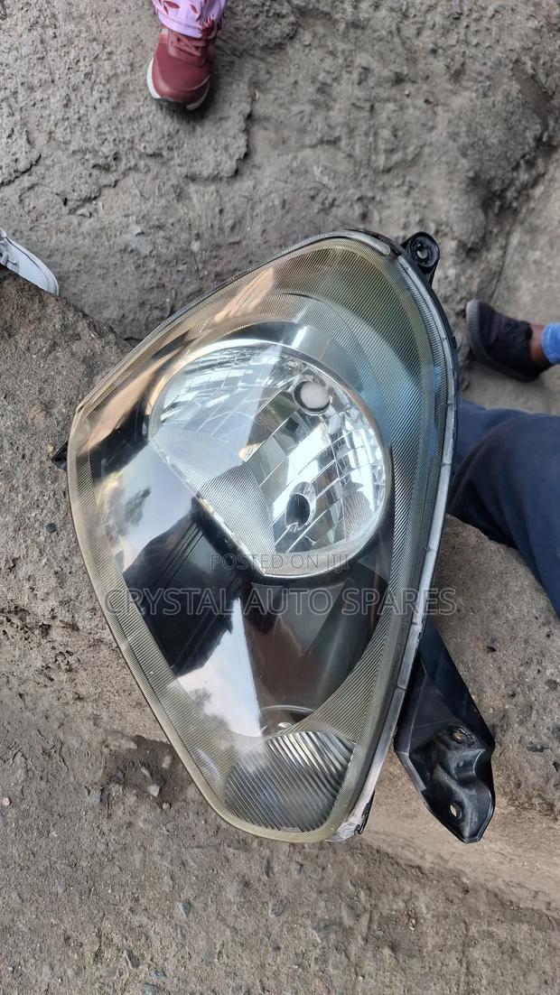 Daihtsu Mira Headlight - thumbnail 2