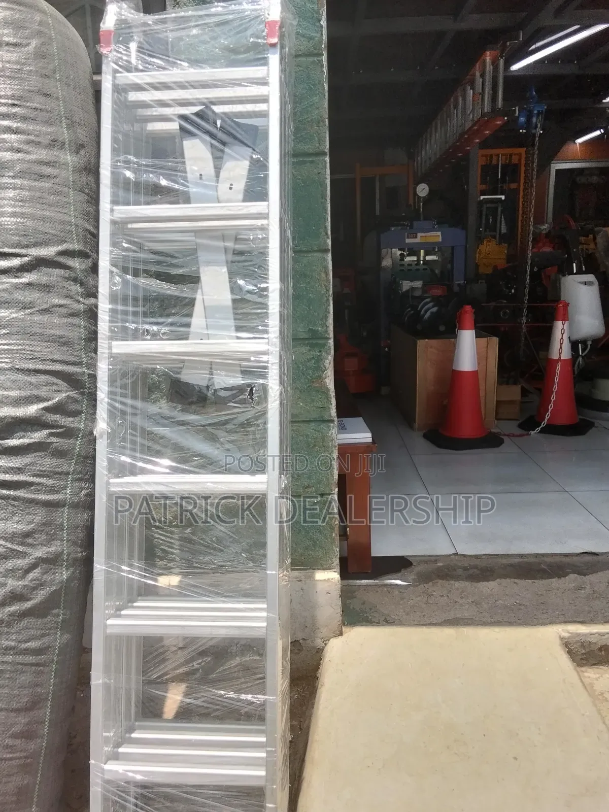 Folding Ladder/Aluminum Ladder