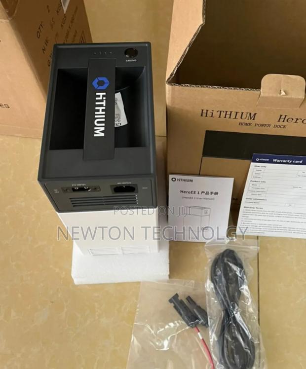 Portable Powerbank Station Solar Power Lithium 3 in 1 Inverter+Battery - main view