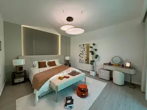 3bdrm Apartment in Valley Arcade for sale