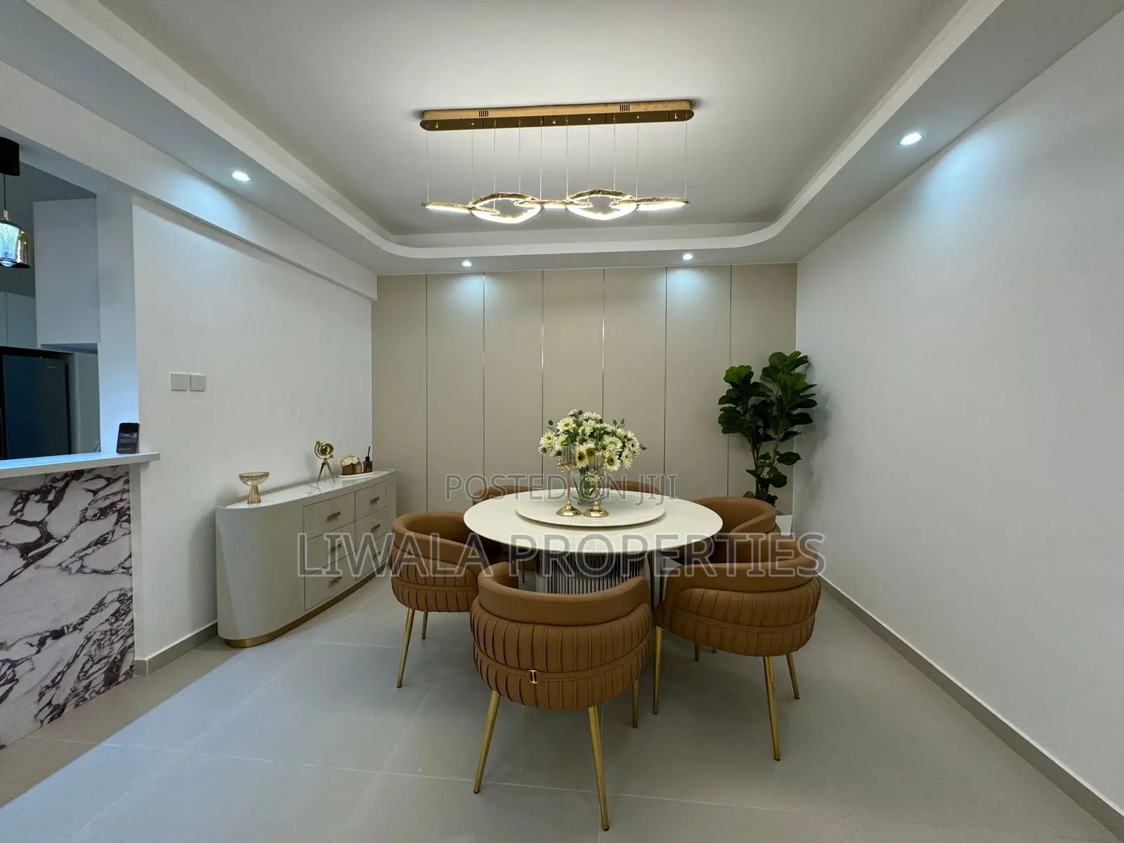 3bdrm Apartment in Valley Arcade for sale