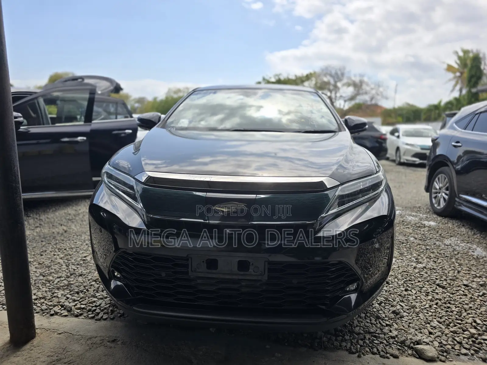 Toyota Harrier 2018 Black