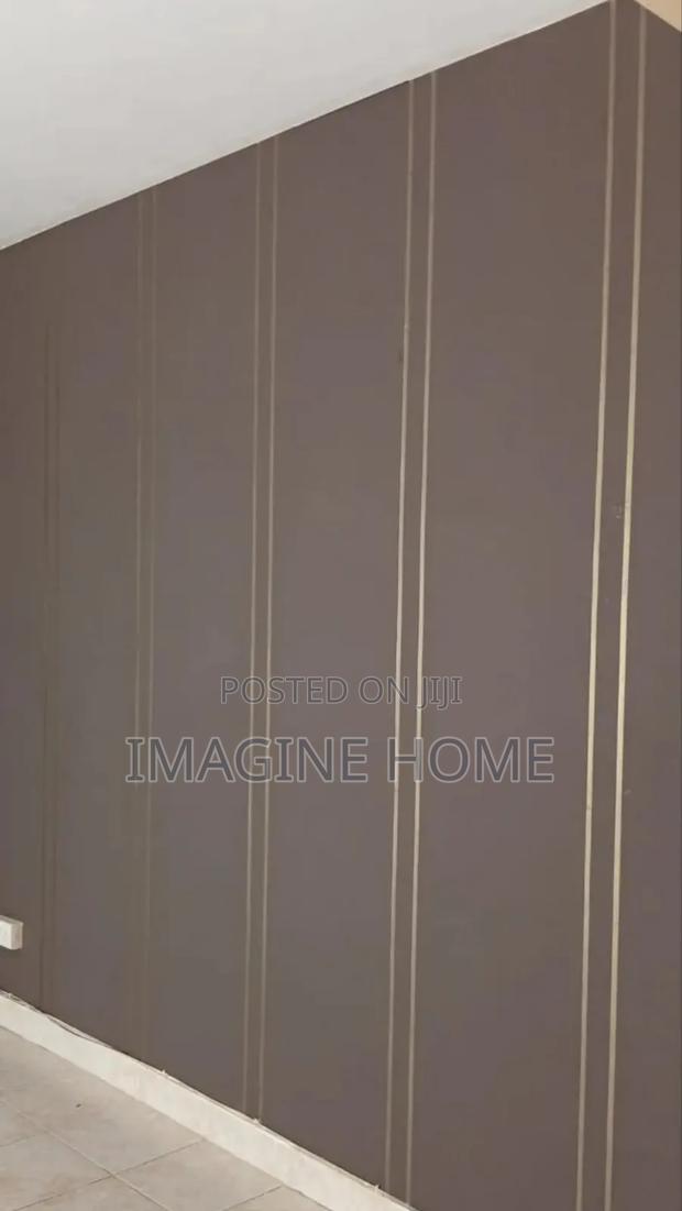 High Quality Wallpapers - main view