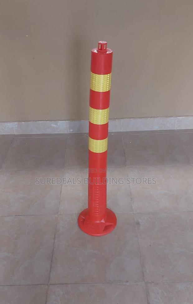 High Quality Plastic Warning Post - thumbnail 2