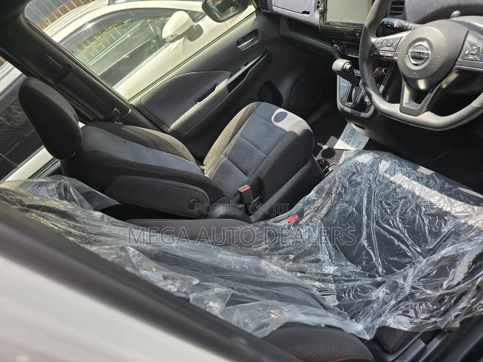 Nissan Serena 2018 White