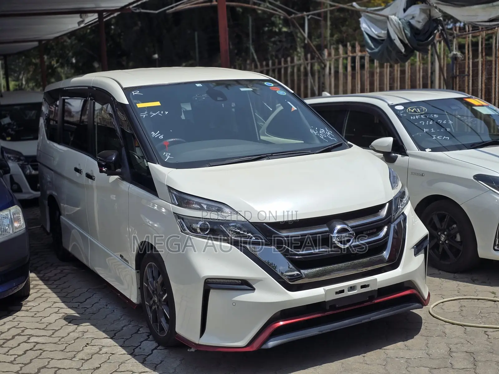 Nissan Serena 2018 White