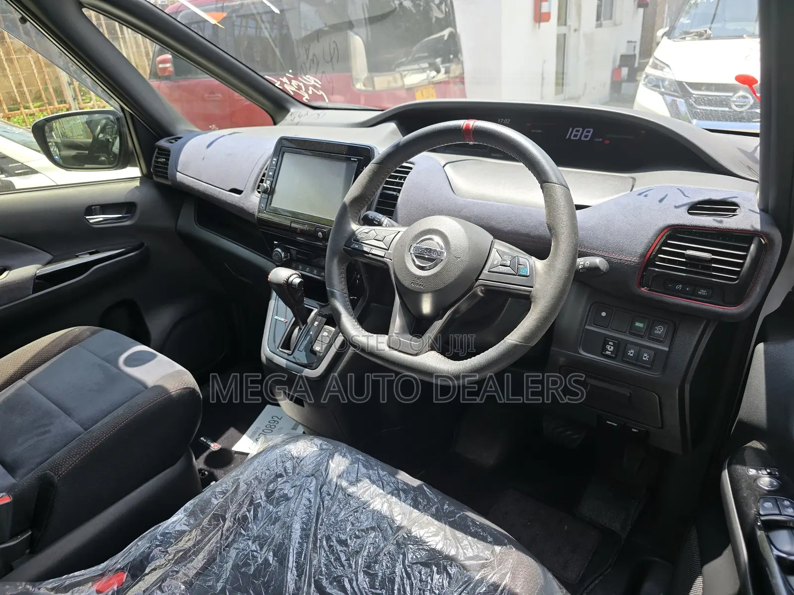 Nissan Serena 2018 White