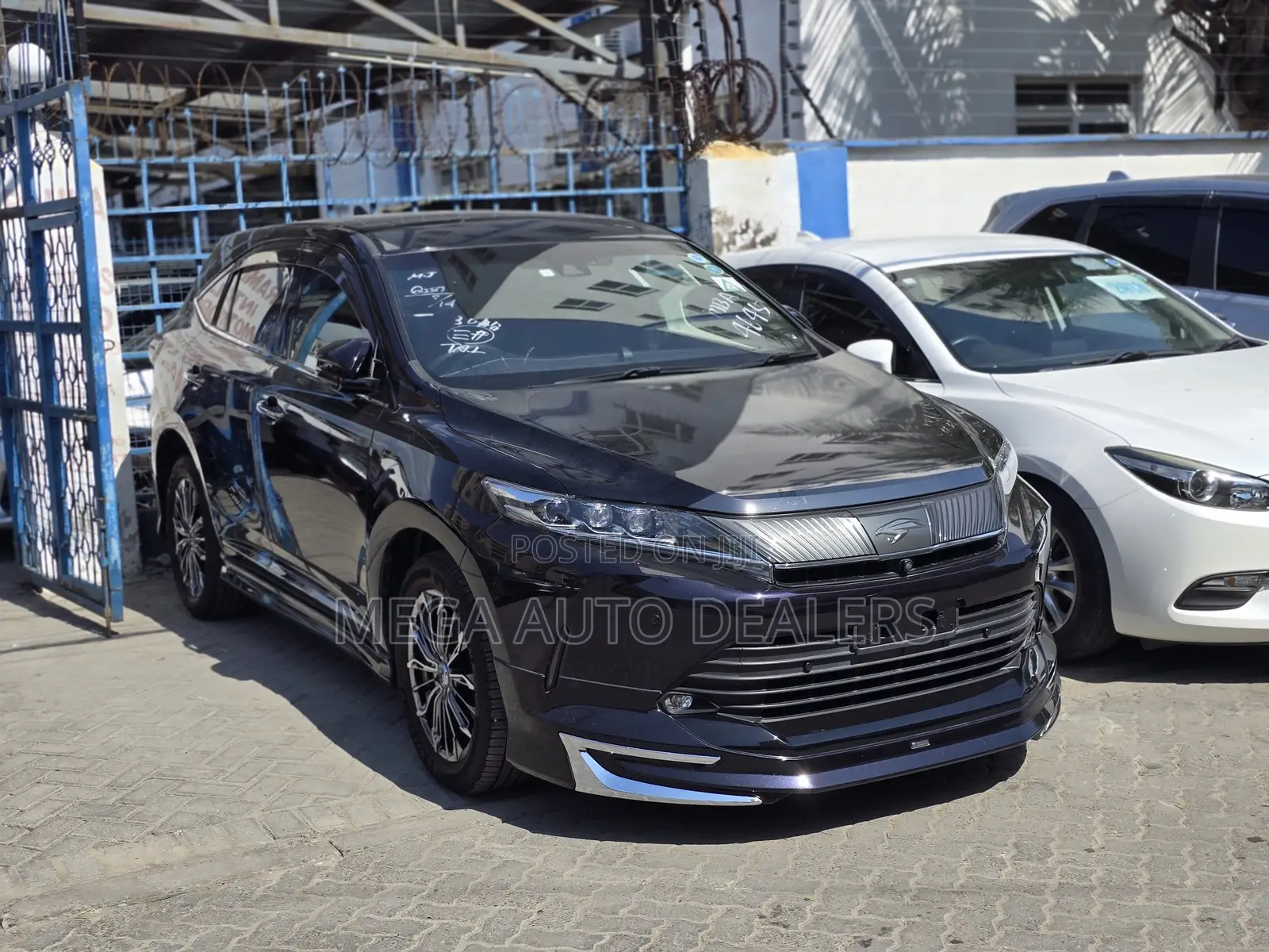 Toyota Harrier 2018 Black