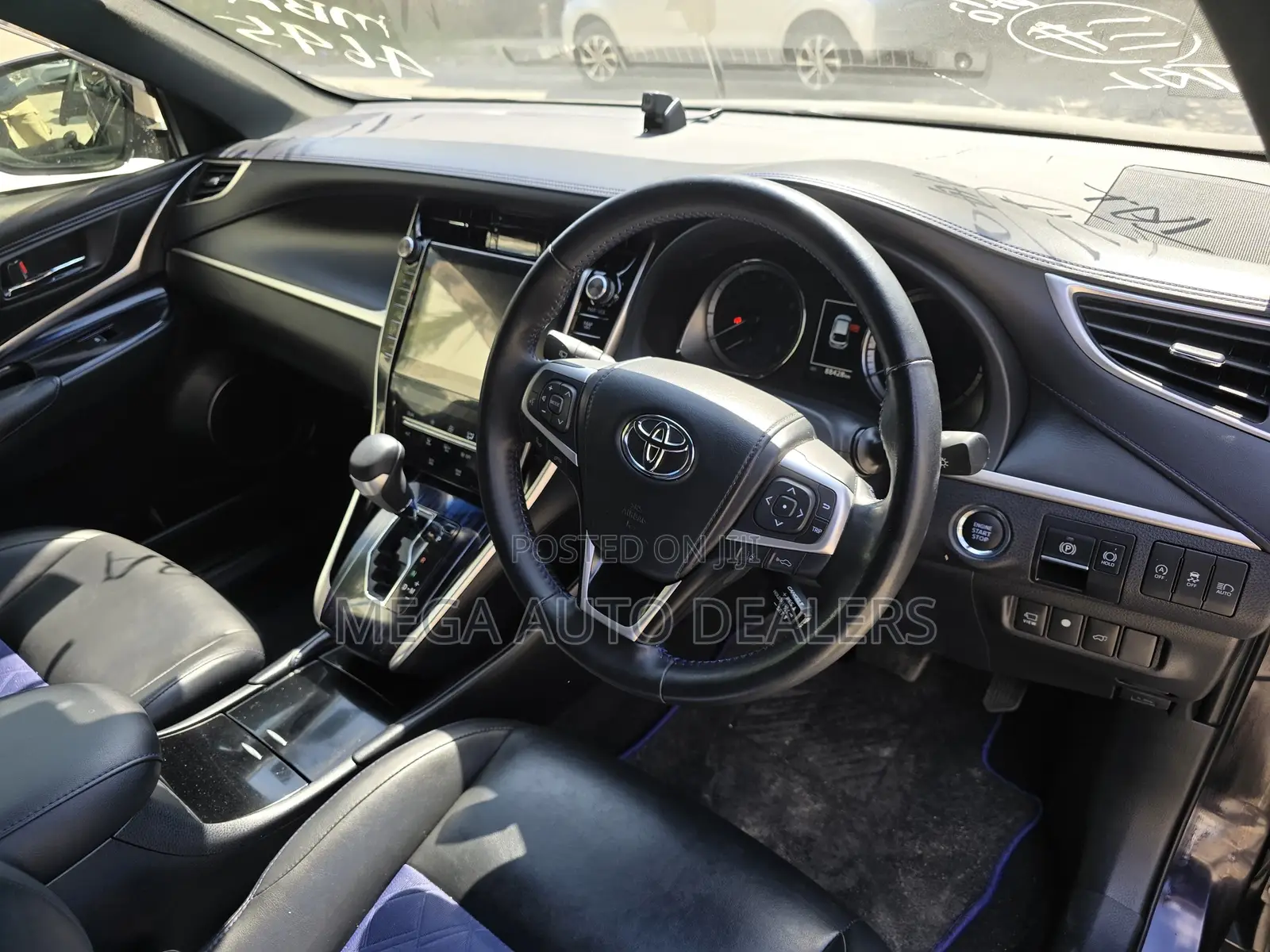 Toyota Harrier 2018 Black