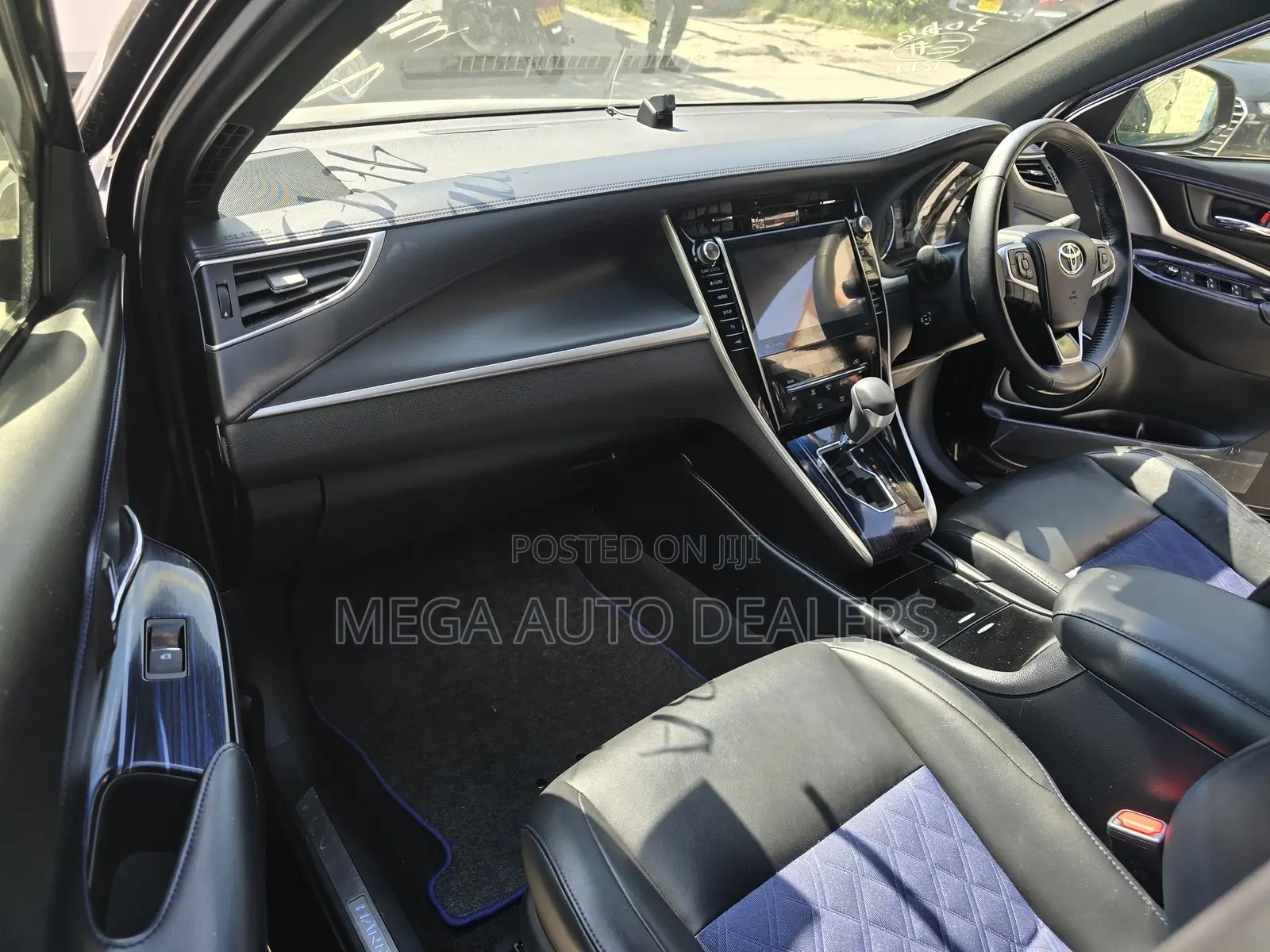 Toyota Harrier 2018 Black
