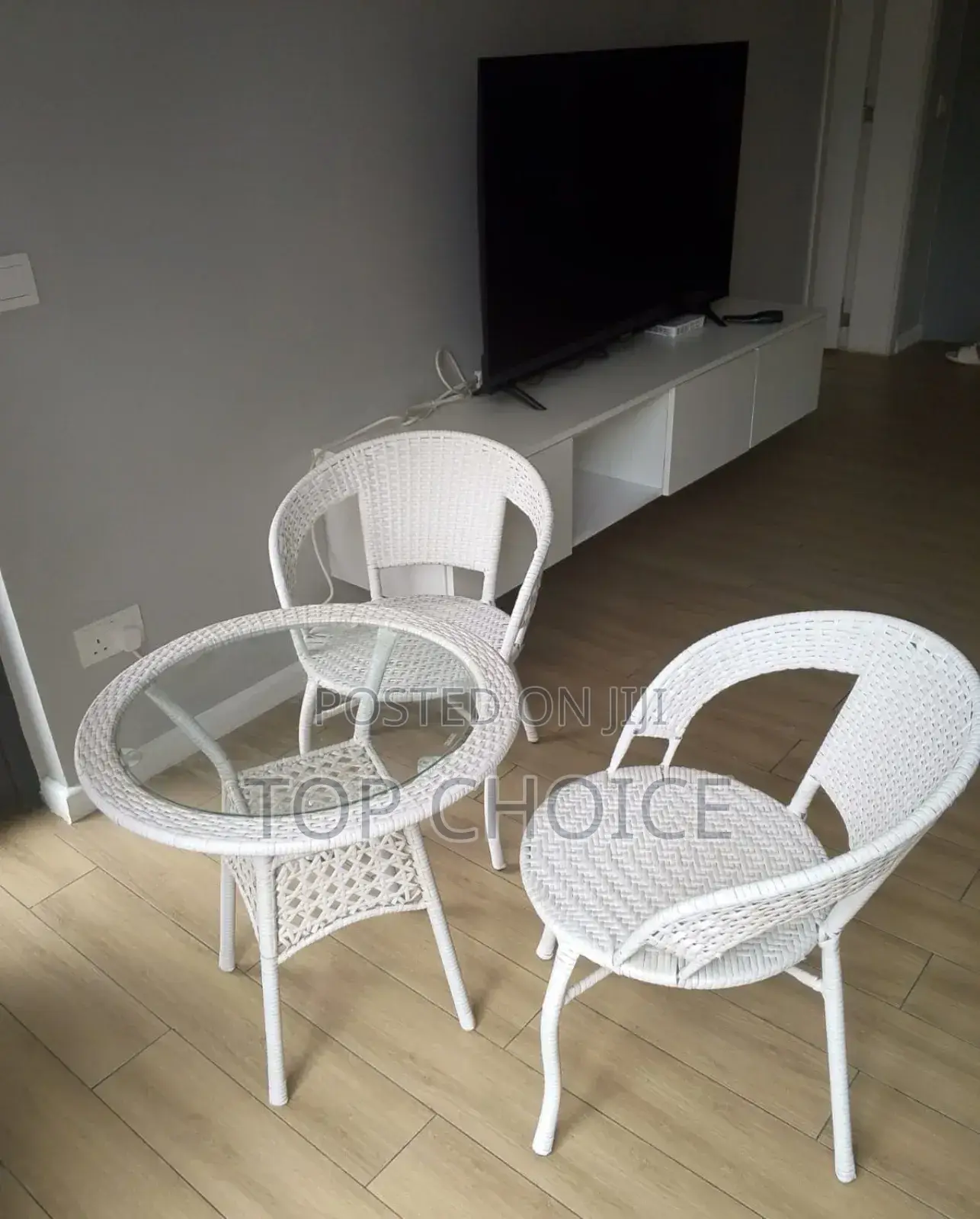 White Outdoor Set