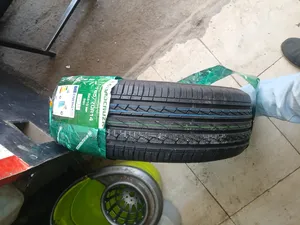 Roadcruz 185/70r14 Ra510