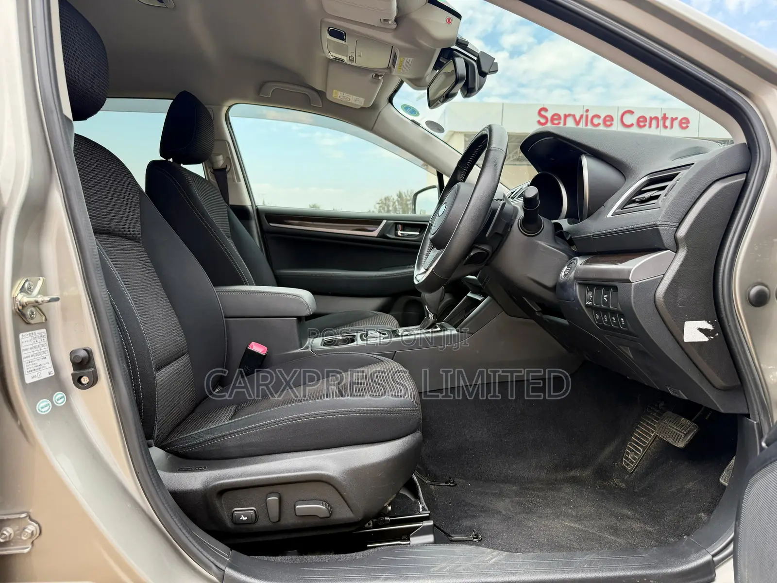 Subaru Outback 2.5i AWD 2018 Gray