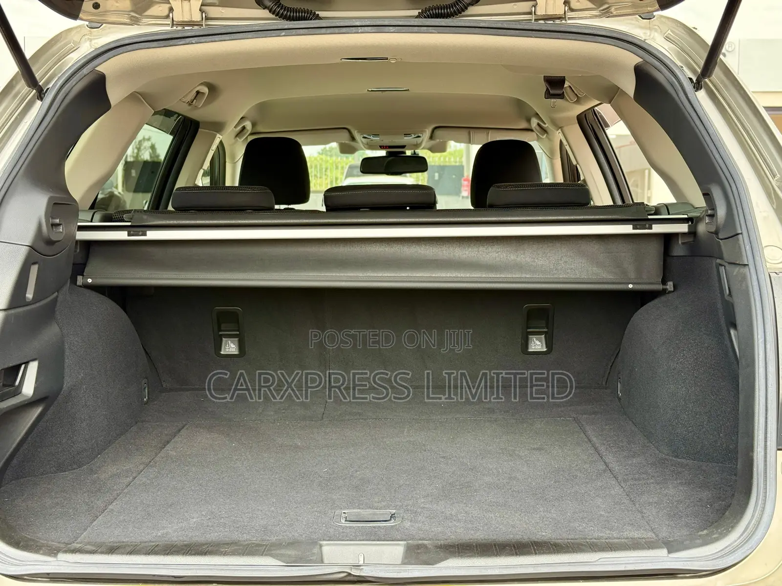 Subaru Outback 2.5i AWD 2018 Gray