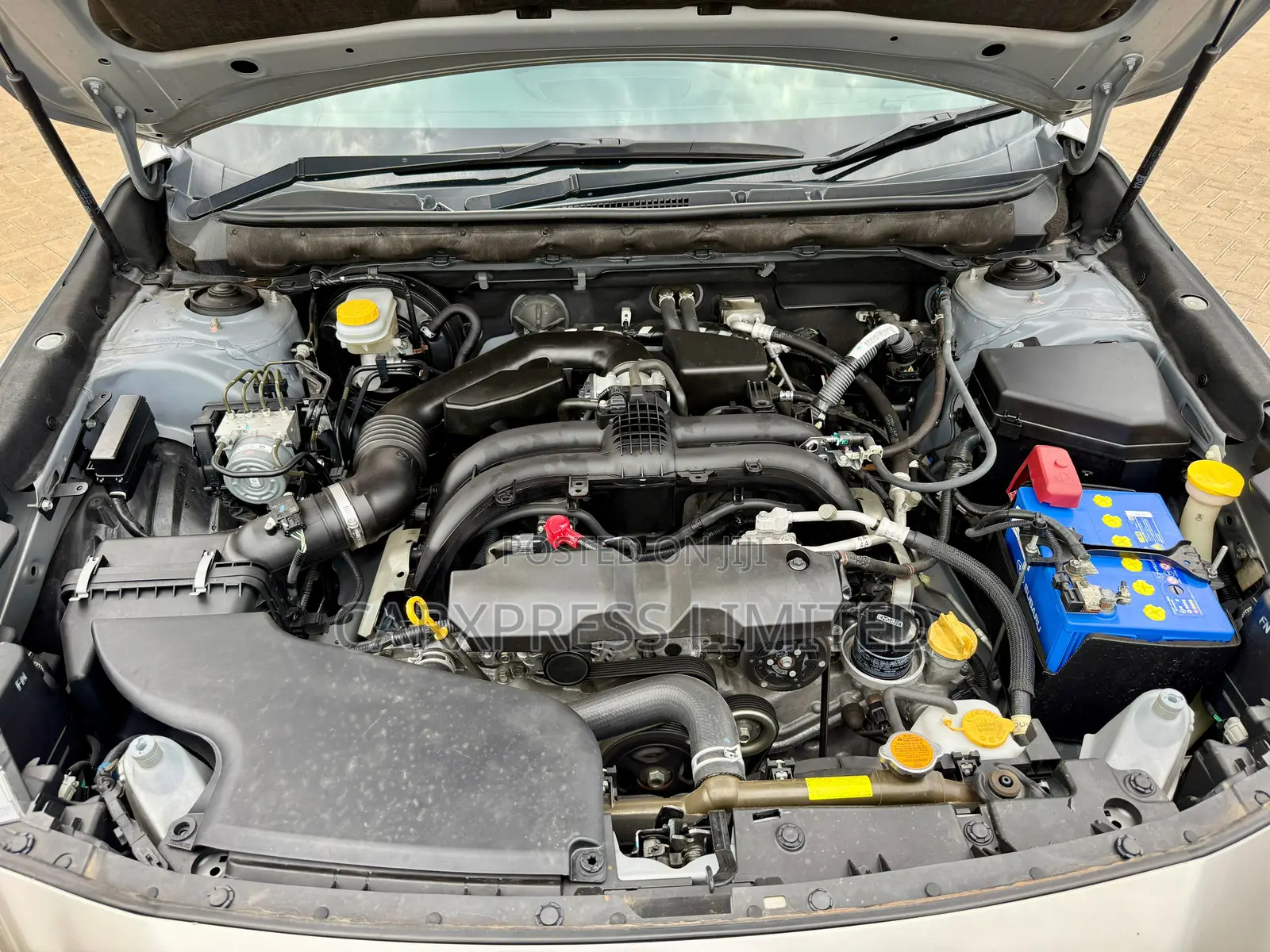 Subaru Outback 2.5i AWD 2018 Gray