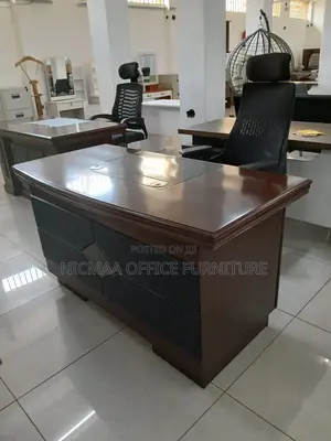 Executive Wooden Office Desk With Cable Ports