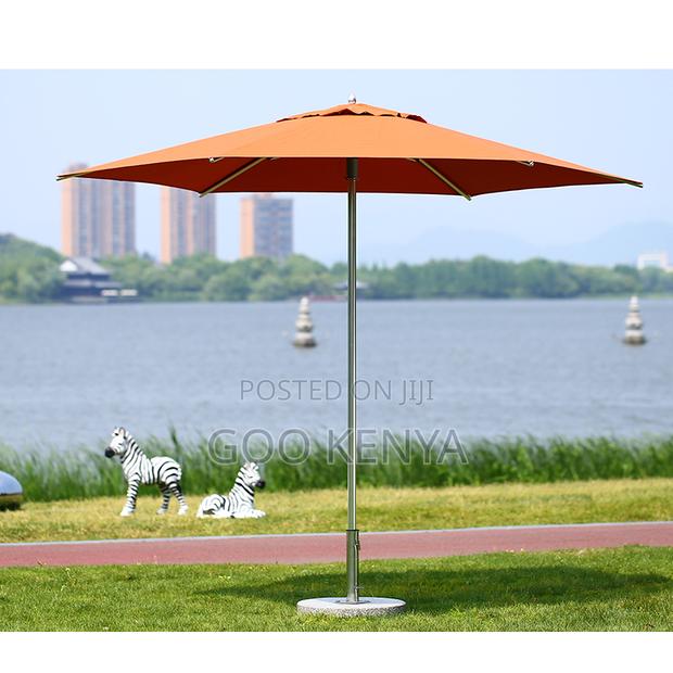 Garden Sun Umbrella; Garden Patio Parasol for Outdoor Shading