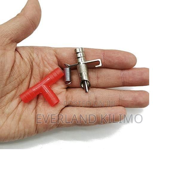 Drip-Free Rabbit Nipple Drinker - main view