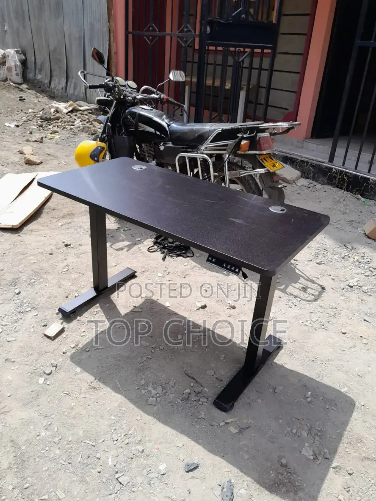 Height Adjustable Desk