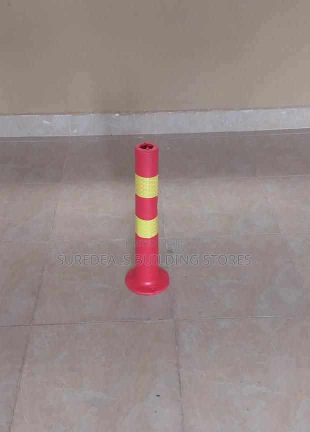 Safety Bollards Or Warning Posts - thumbnail 2