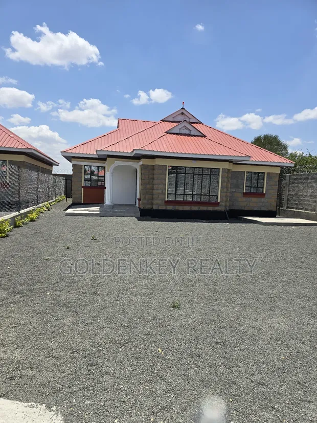 3bdrm Bungalow in Kitengela for sale