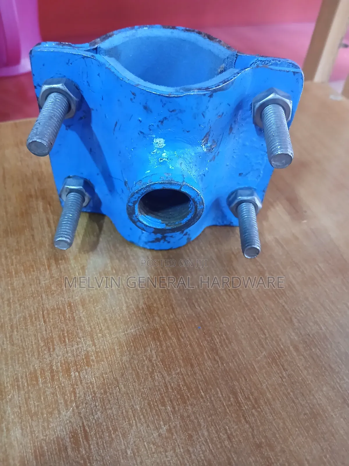 Metal Saddle Clamp 11/4 *1/2"