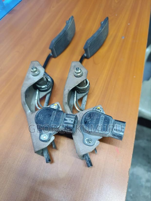 Accelerator Pedal Nissan X-Trail Nt30, Wingroad, Nissan B15