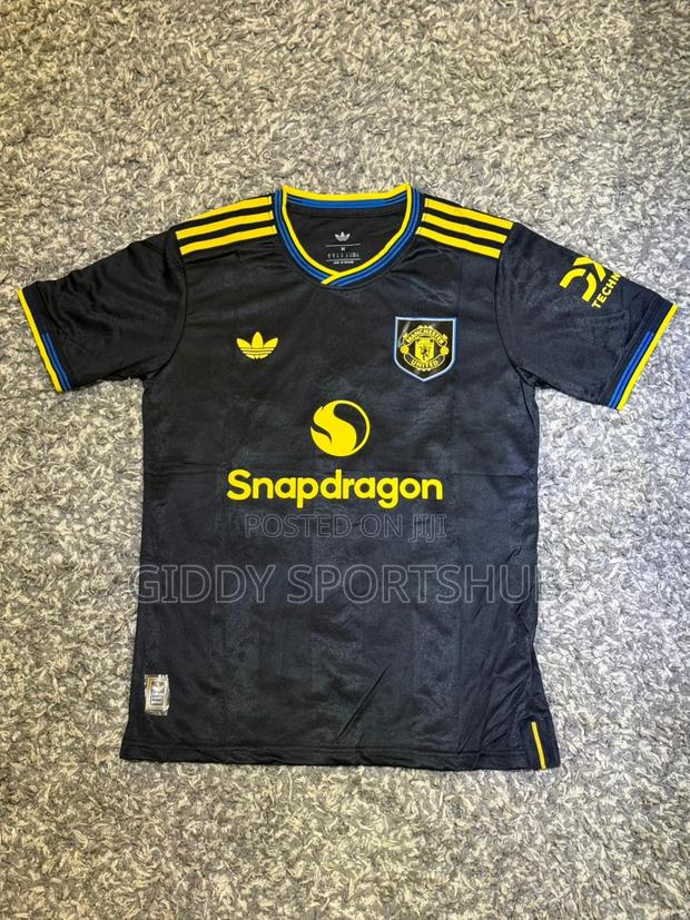 Manchester United 2024/25 Black Away Jersey