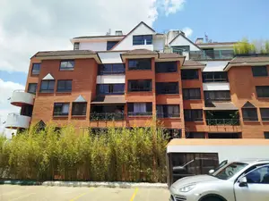 3bdrm Apartment in Westlands, Raphta Road Area for sale