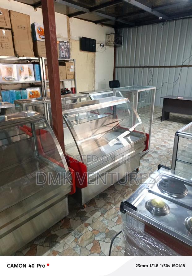 Hyper Quality 4ft Long Meat Chiller Display