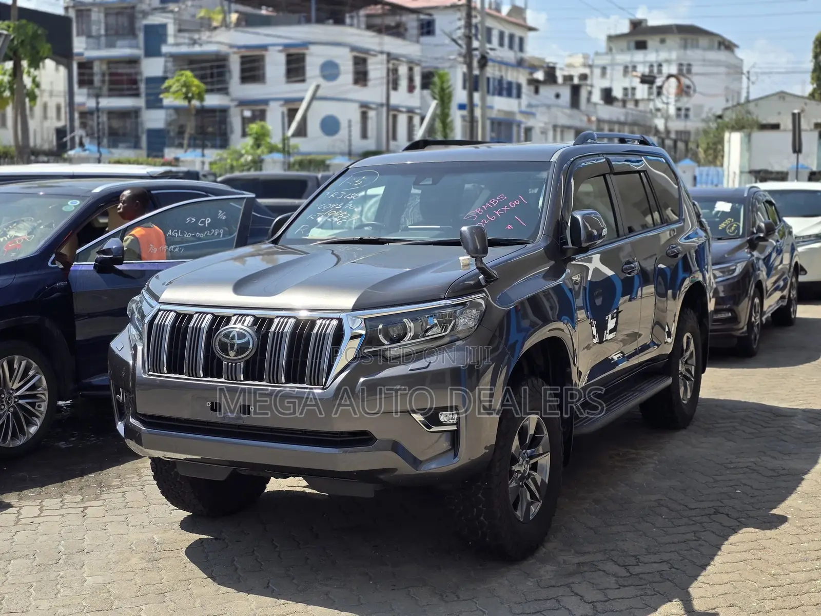 Toyota Land Cruiser Prado 2019 Gray