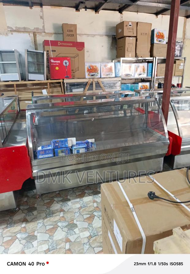 7 Fit Remarkable Meat Chiller Display - main view