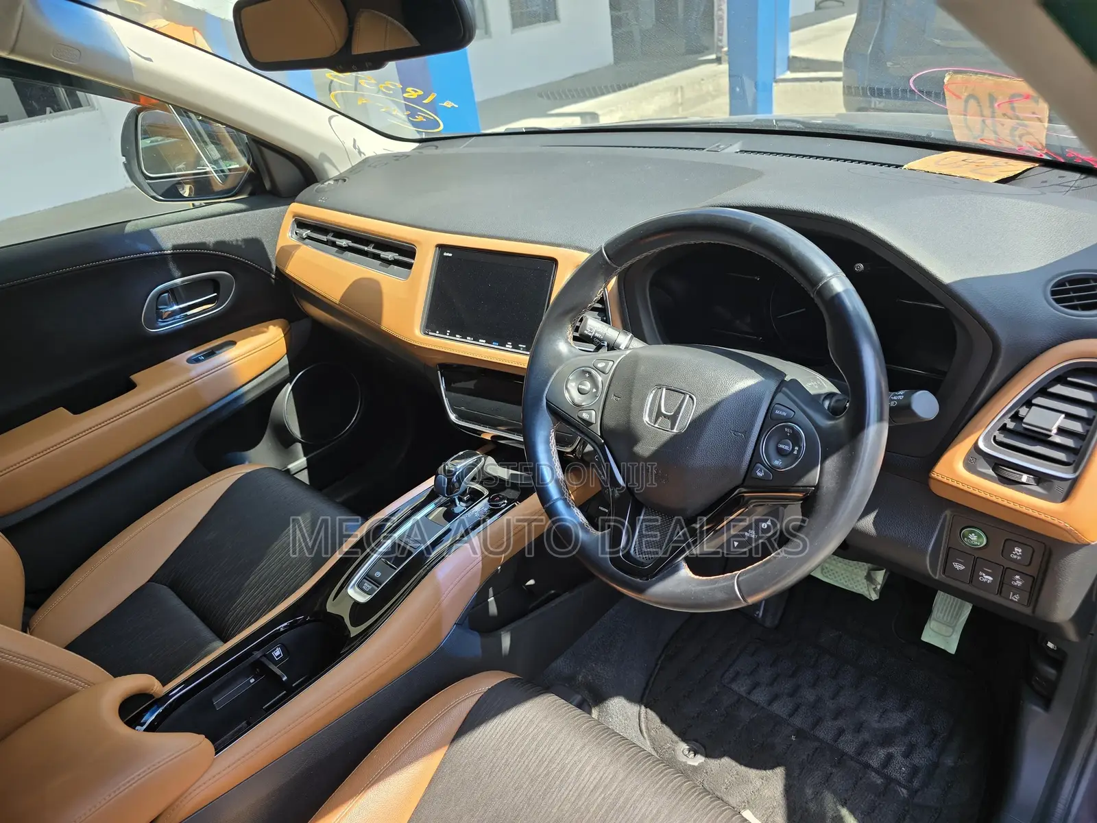 Honda Vezel 2018 Brown
