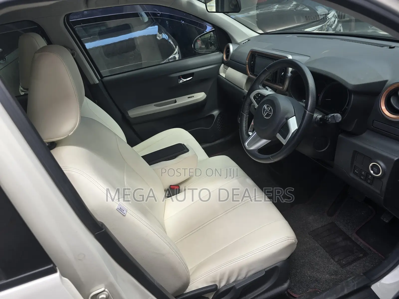 Toyota Passo 2018 White