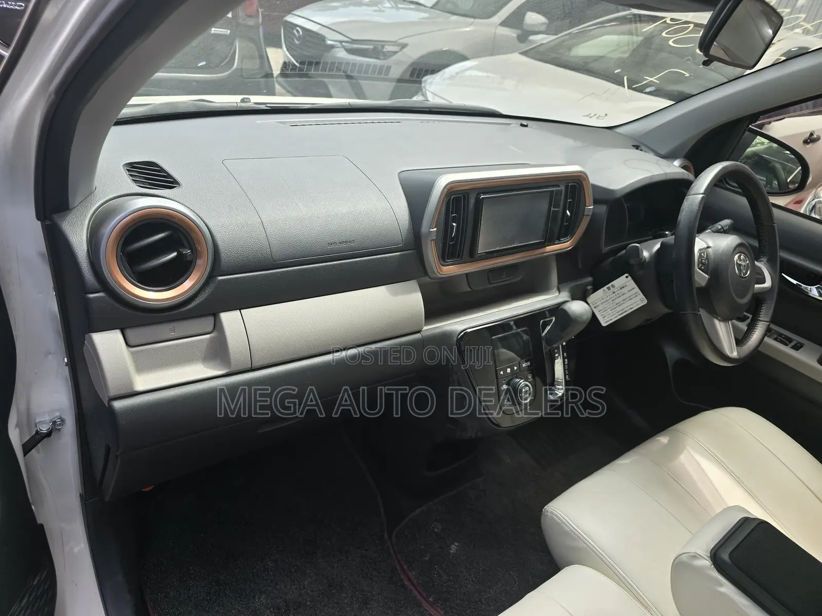 Toyota Passo 2018 White