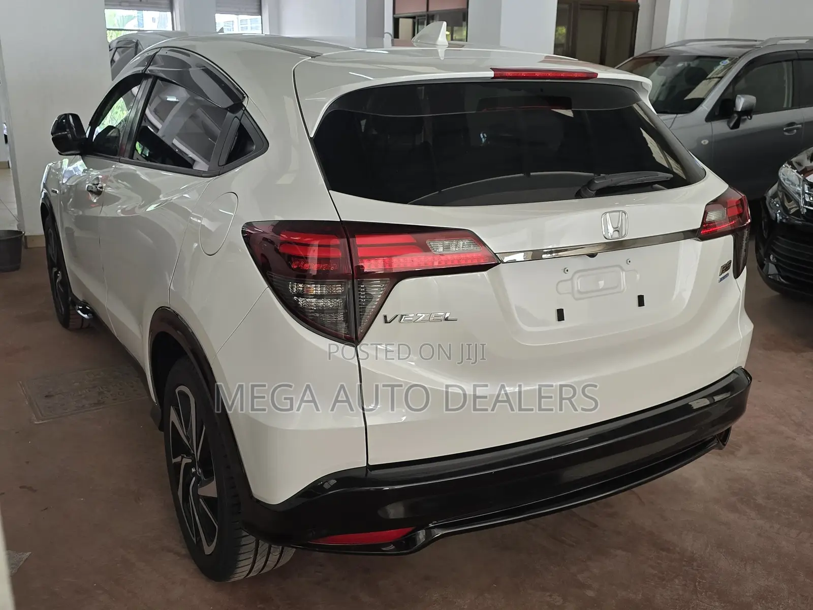 Honda Vezel 2018 White