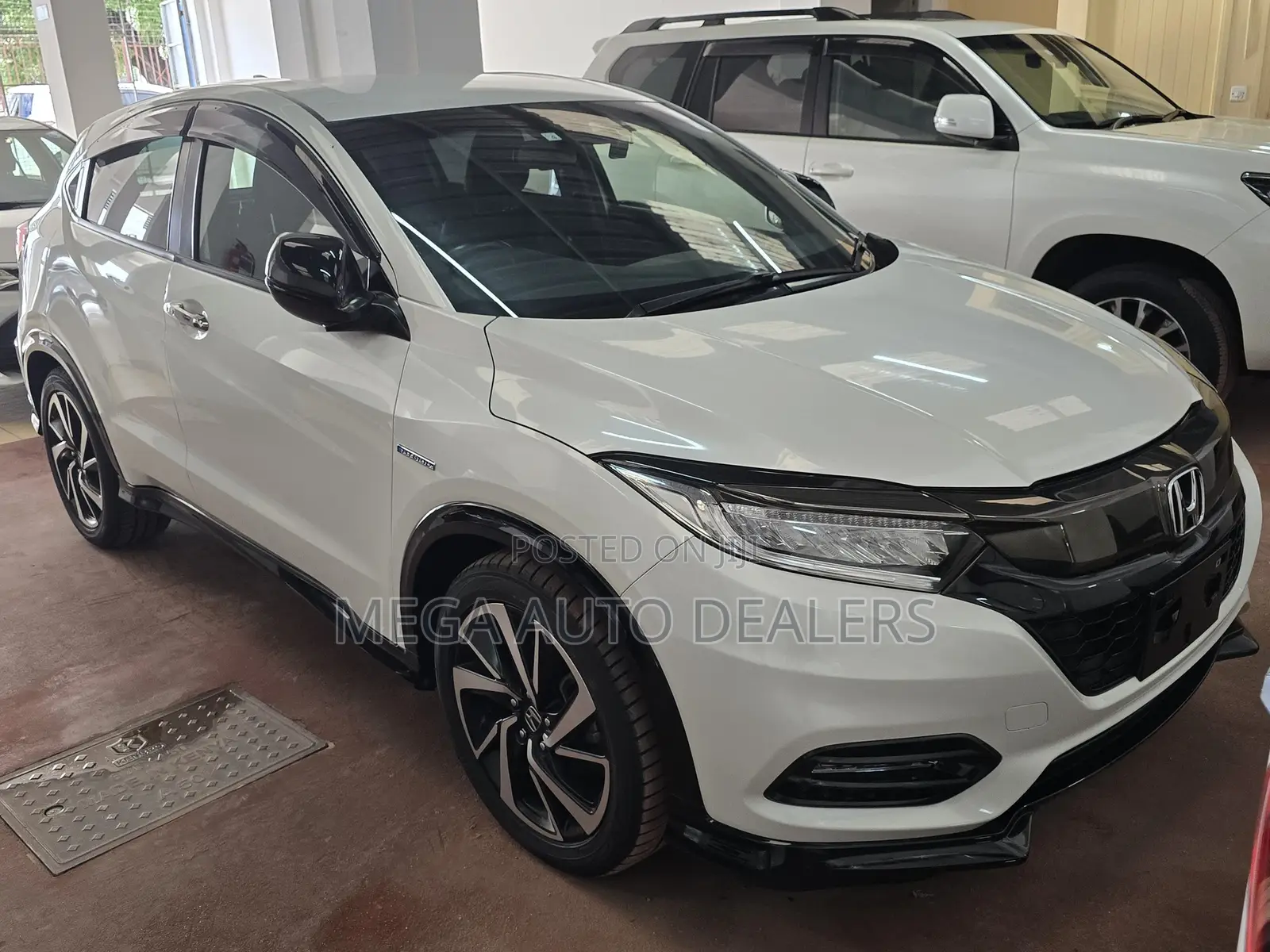 Honda Vezel 2018 White