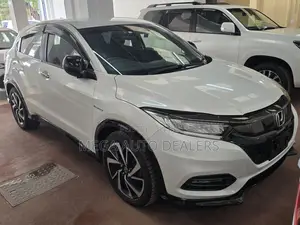 Honda Vezel 2018 White