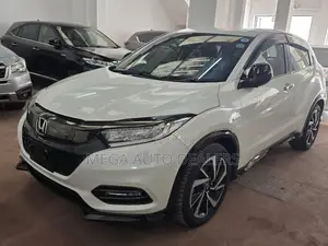 Honda Vezel 2018 White