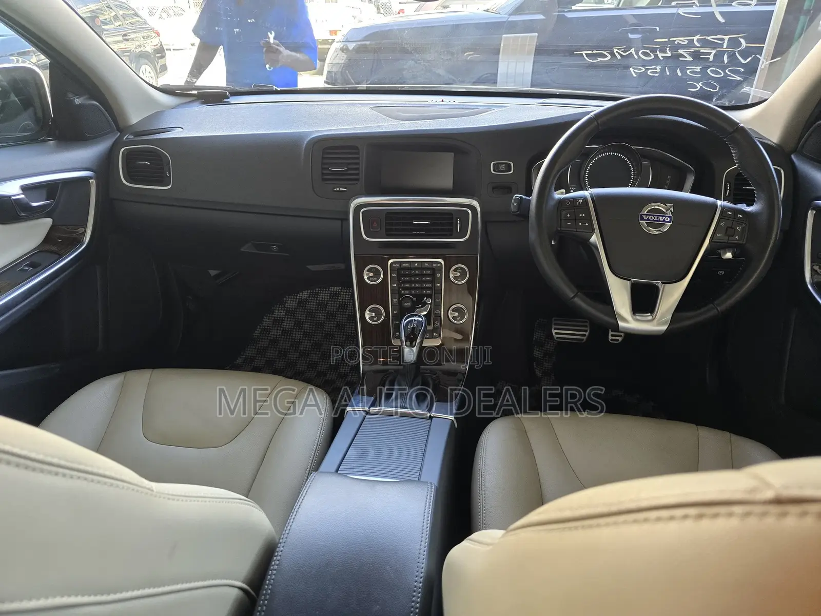 Volvo V60 2018 White