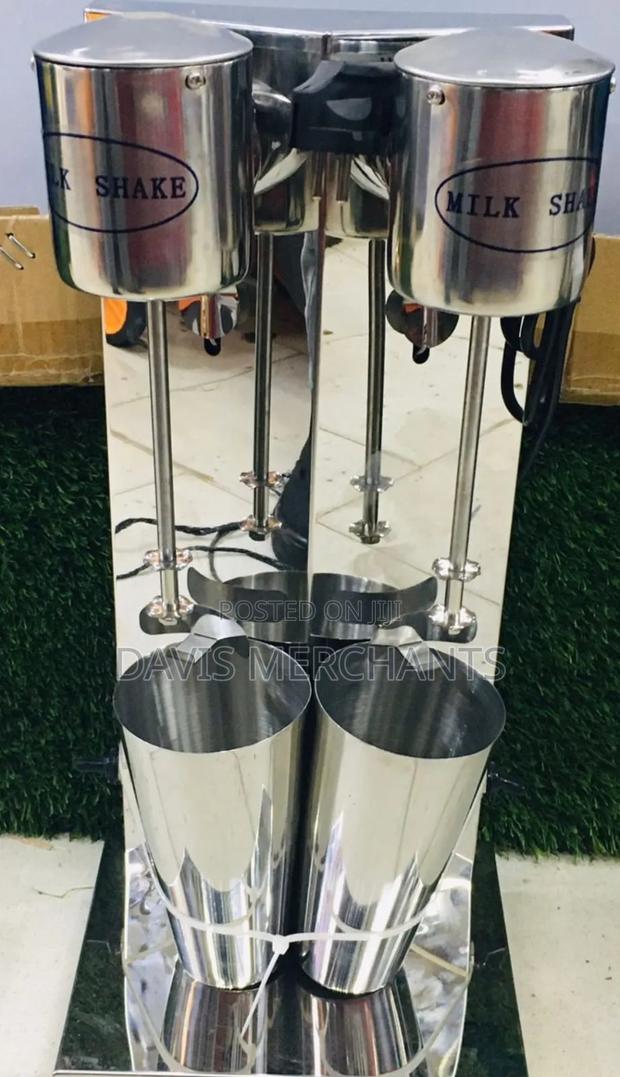 Double Milkshake Machine - main view