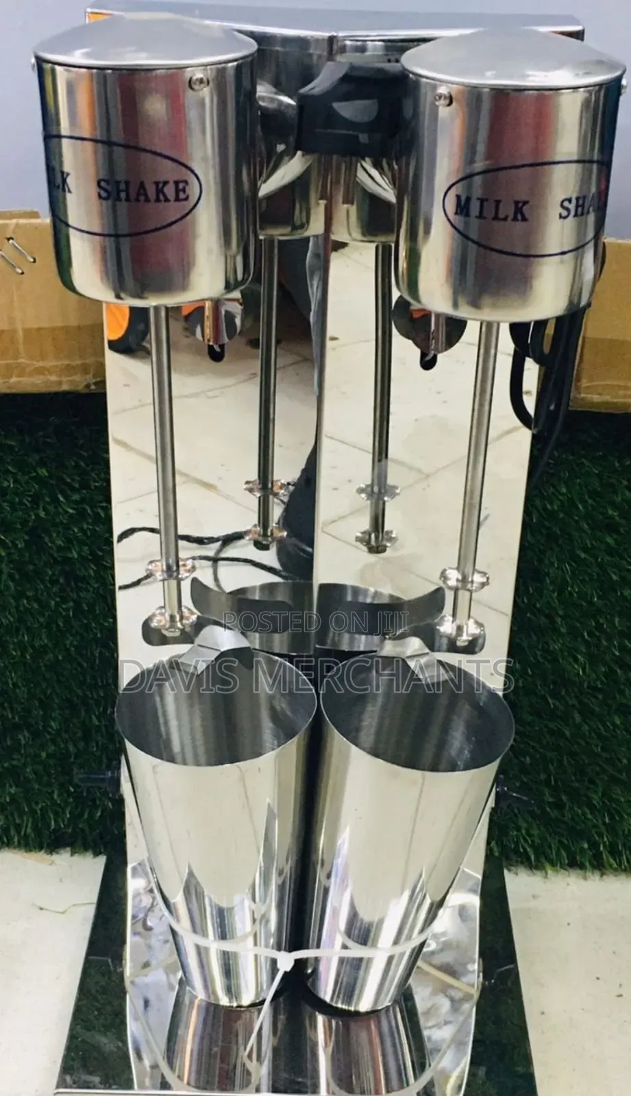 Double Milkshake Machine