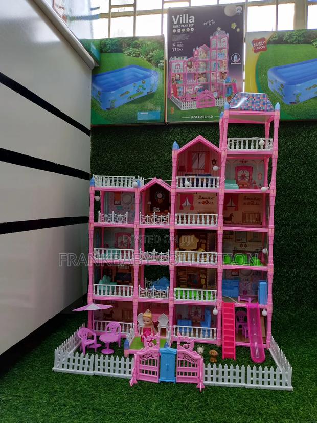 Luxury Princess Baby. Dollhouse.