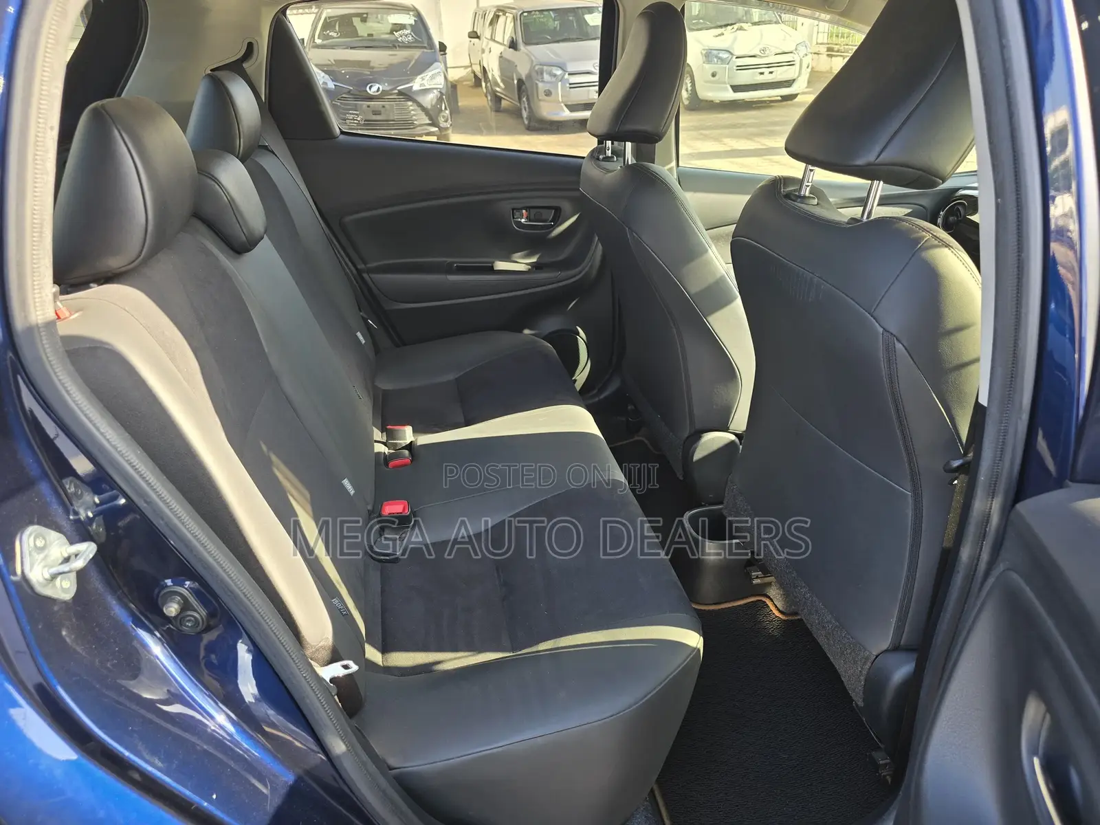 Toyota Vitz 2018 Blue