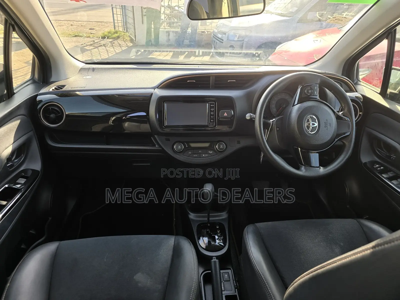 Toyota Vitz 2018 Blue