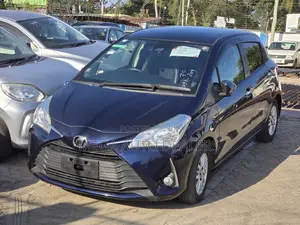 Toyota Vitz 2018 Blue