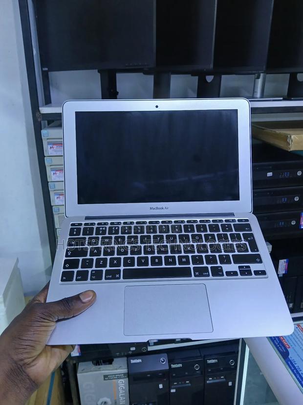 Laptop Apple MacBook Air 8GB Intel Core i5 SSD 256GB