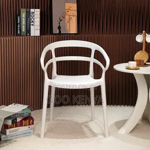 Garden Chair; Heavy-Duty Stackable Plastic Event Chair